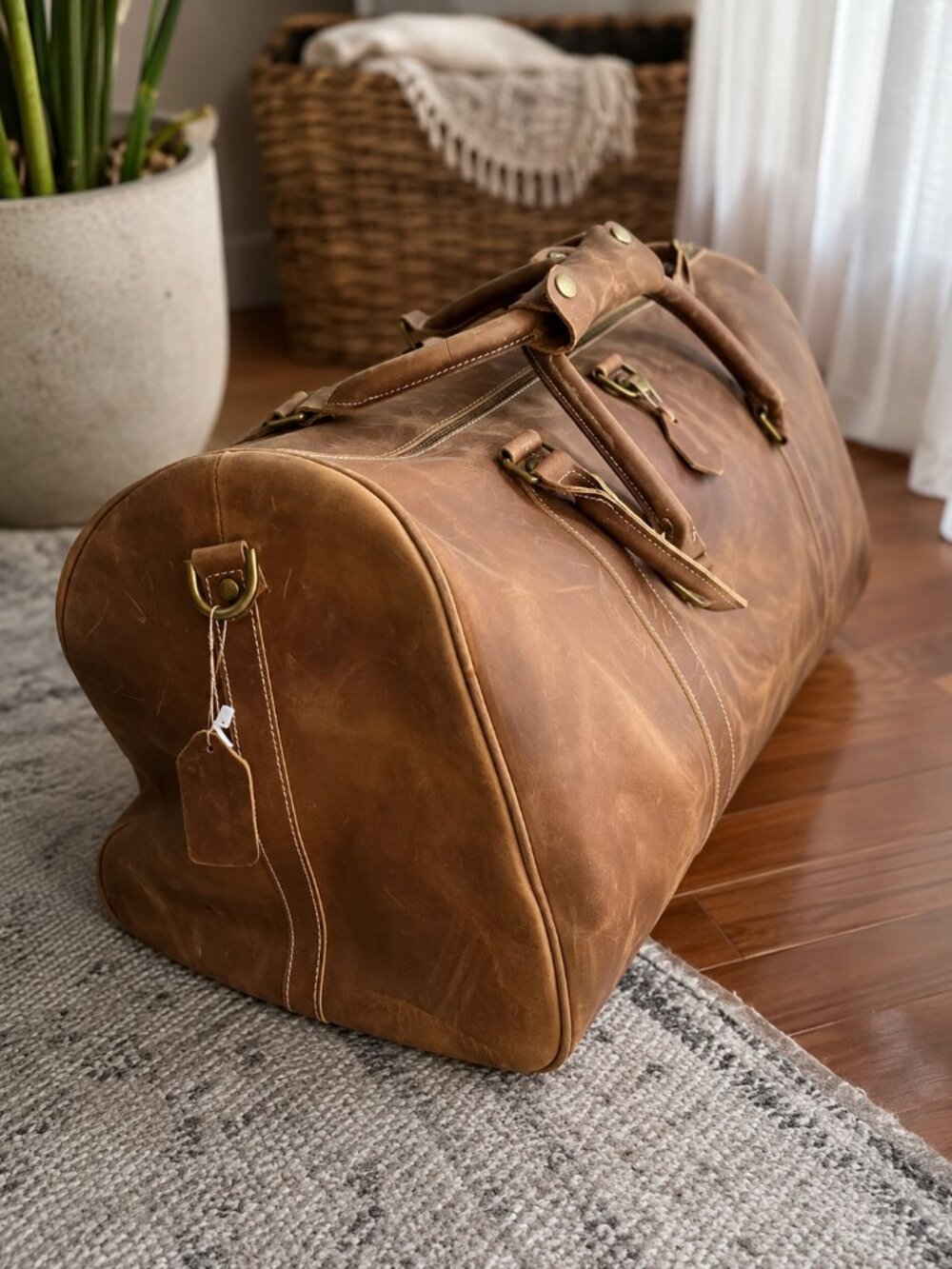 Roamer Leather Duffel Bag Travel Cabin Bag Men Women Travele 20*10.5*9.5 Inches
